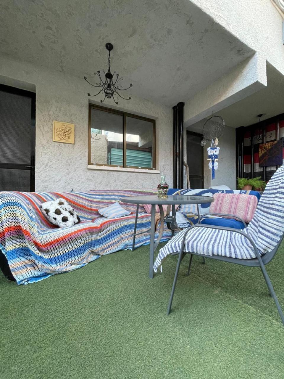 Premium Hostel Marina Paphos Exterior foto